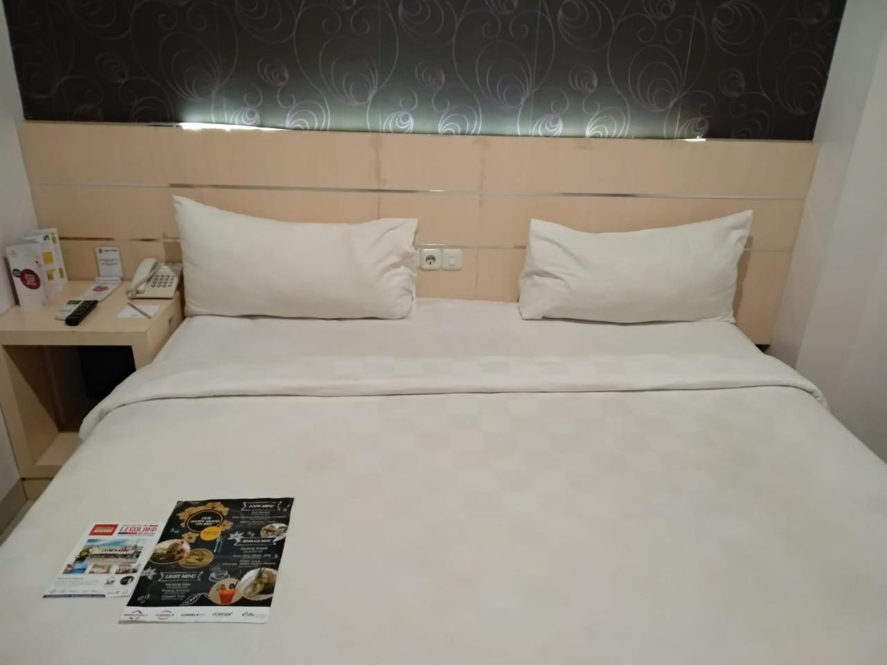 Cordela Hotel Medan Zewnętrze zdjęcie