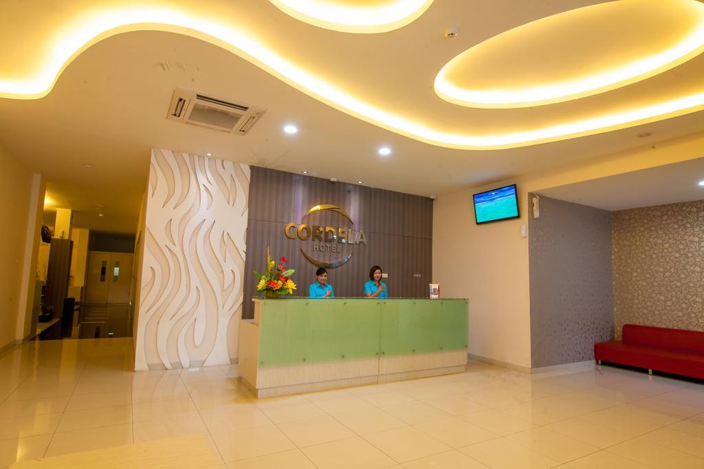 Cordela Hotel Medan Zewnętrze zdjęcie